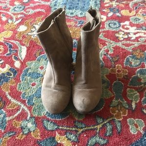 Size 8 old baby booties